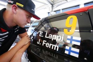 2017年シーズン途中からトヨタ・ヤリスWRCをドライブすることになったエサペッカ・ラッピ