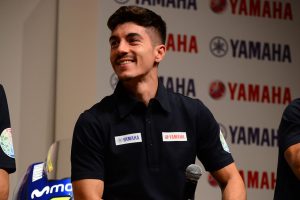 トリスターノ氏の演奏に「感動したよ」とビニャーレス