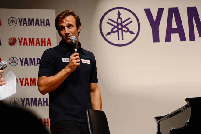 「あのすばらしい演奏のあとでは弾きづらいよ」と少し戸惑いを見せるザルコ