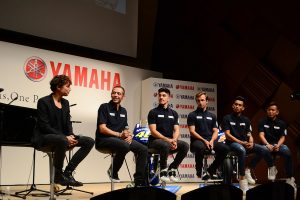 MotoGP日本GPを前にヤマハのコラボレーションイベントに登場したロッシたちMotoGPライダー