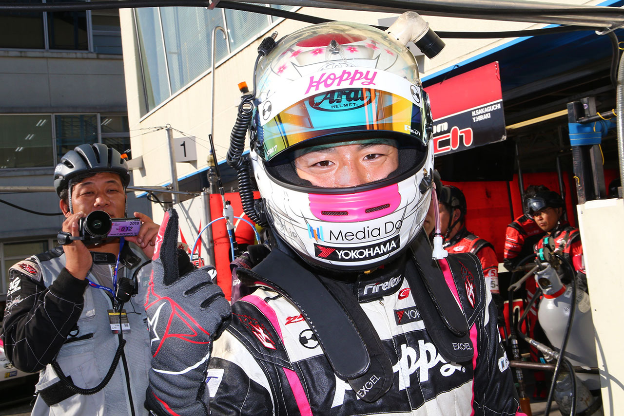 GT300クラス、HOPPY 86 MCの予選Q2アタックを担当した坪井翔