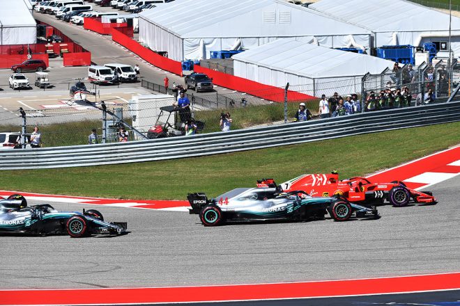 2018年F1第18戦アメリカGP　キミ・ライコネンがスタートでトップに