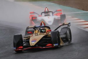 午前、午後ともに2番手タイムを出したジャン-エリック・ベルニュ(DSテチーター)