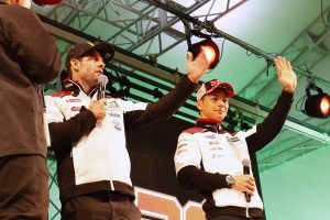 カル・クラッチローと中上貴晶も前夜際に登場