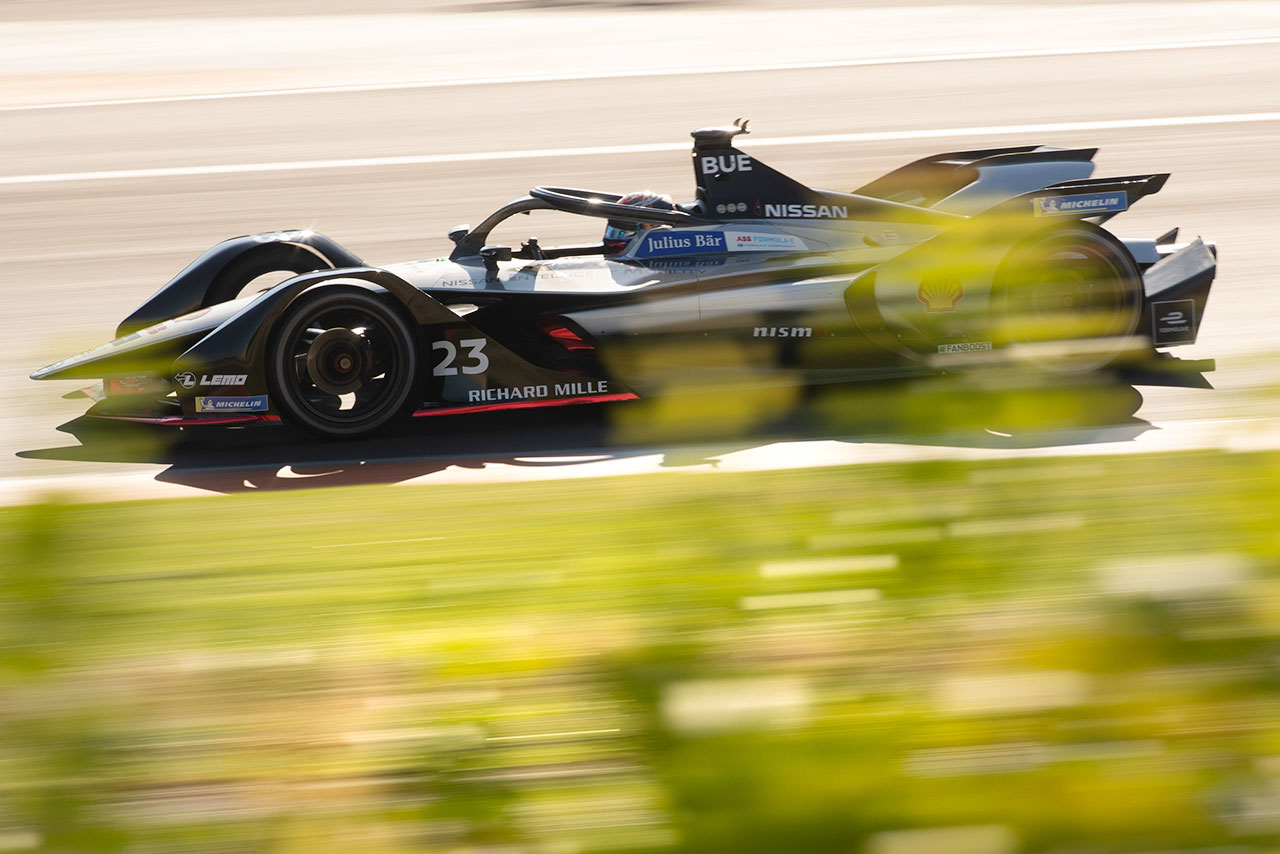 バレンシアテストに参加したニッサン・e.ダムス