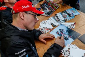 ヤリ-マティ・ラトバラ(トヨタ・ヤリスWRC)