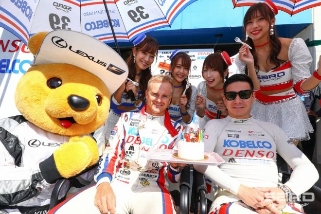 小林可夢偉と第7戦オートポリス直前に誕生日を迎えたヘイキ・コバライネン