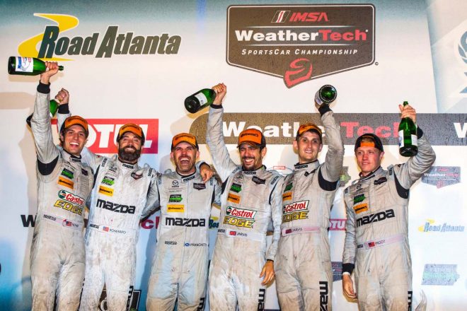 2位、3位を獲得したマツダチーム・ヨーストのドライバーたち