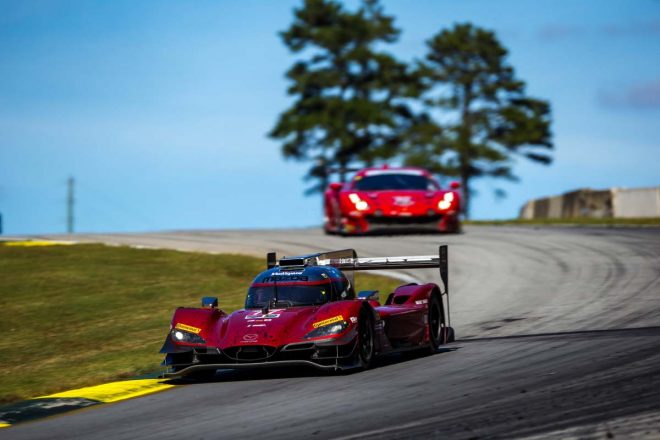 2位表彰台を獲得した77号車マツダRT24-P DPi