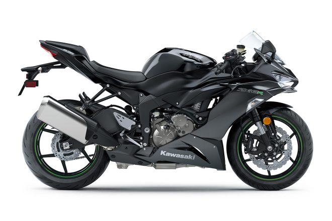 2019年型カワサキZX-6R（メタリックスパークブラック×メタリックフラットスパークブラック）