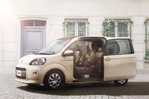 ポルテ特別仕様車 F“Raffine”（クリームベージュ）