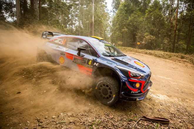 アンドレアス・ミケルセン（ヒュンダイi20クーペWRC）