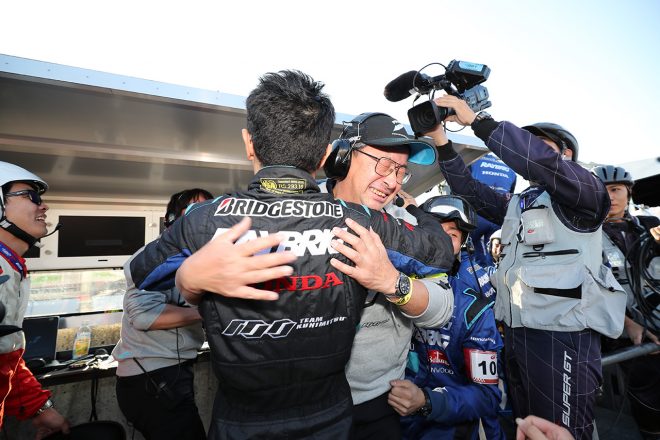 2018年スーパーGT第8銭もてぎ決勝レース