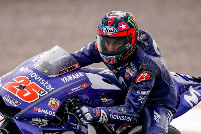 来季ゼッケンを25から12に変更するビニャーレスはスペシャルヘルメットで参戦