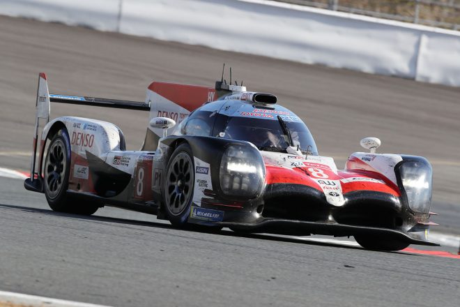 富士スピードウェイを走ったル・マン24時間ウイニングカーの8号車トヨタTS050ハイブリッド
