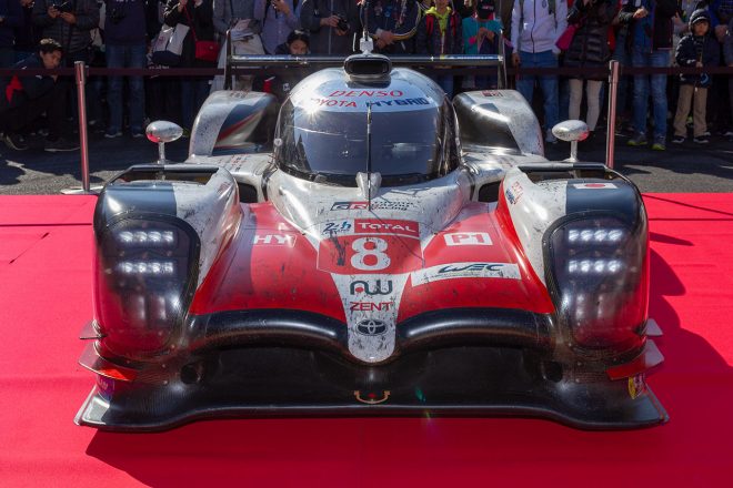 マシンには激闘を思い出させるように、ル・マン24時間での汚れがついたまま
