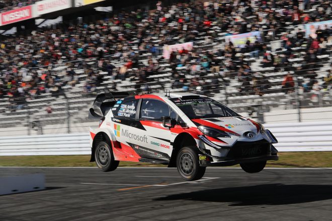 ジャンプを披露したトヨタ・ヤリスWRC