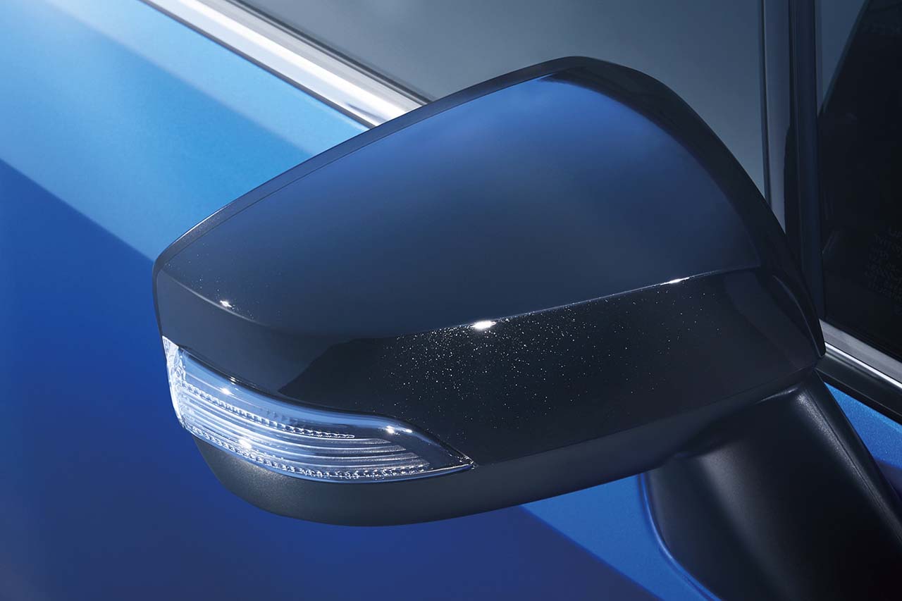 ブラックカラードドアミラー