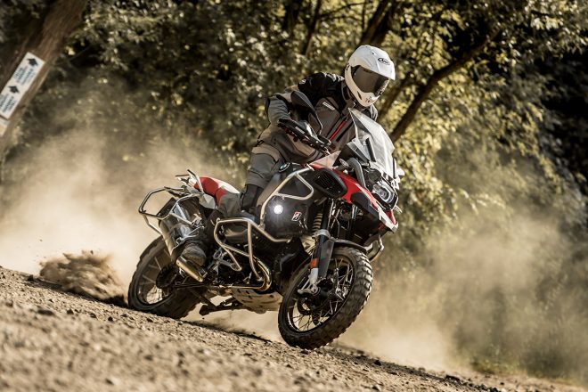 BATTLAX ADVENTURECROSS AX41