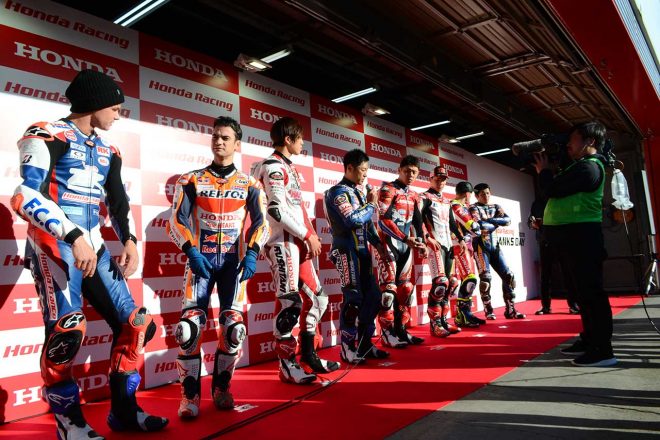 ホンダライダーたちによる豪華なエキシビションレースとなった