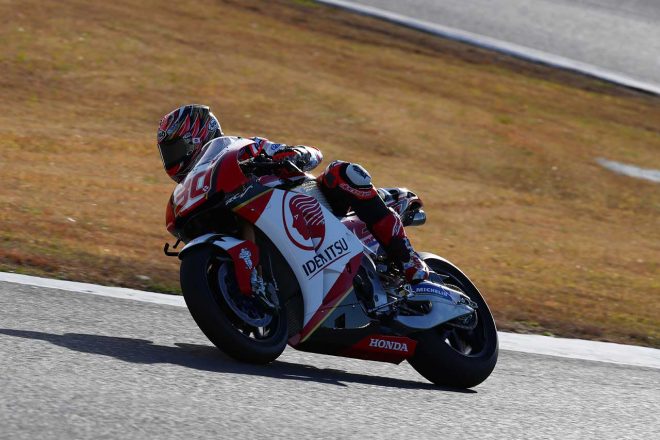 中上も自身がMotoGPで駆るLCRホンダ・イデミツカラーのRC213V-Sを操った