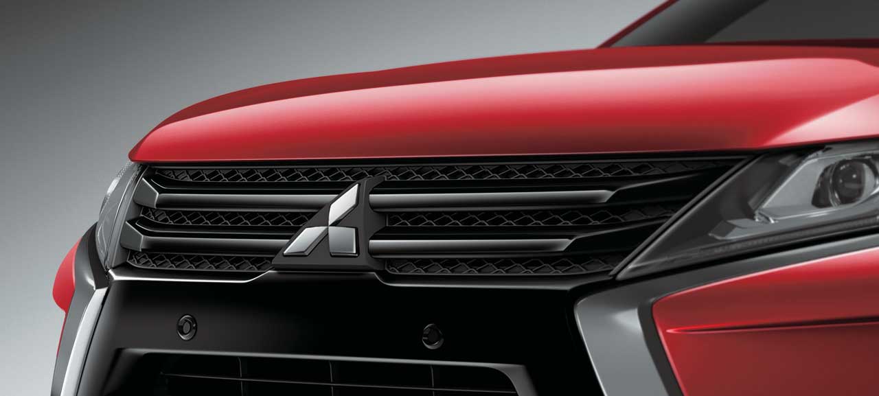 ミツビシ・エクリプス クロス ブラックエディション フロントグリル