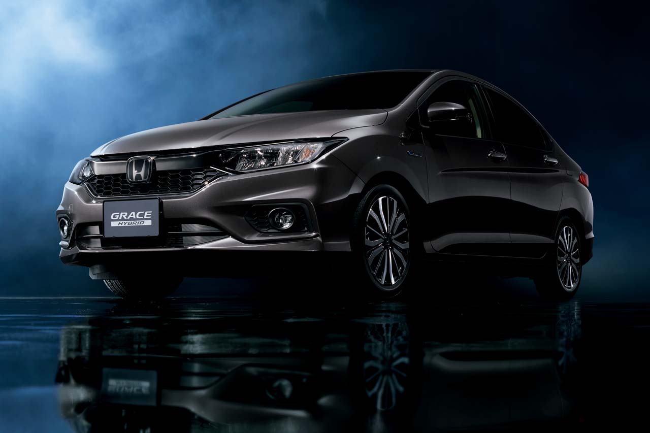 ホンダ・グレイス ブラックスタイル エクステリア