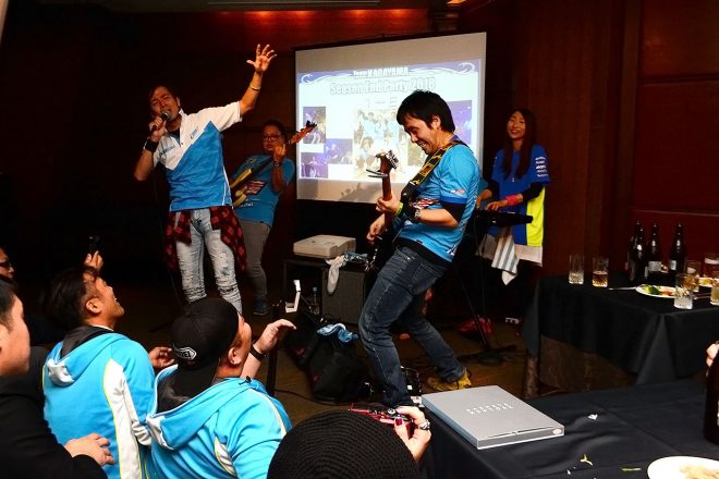 1-Eのライブでは会場が一体になって熱気に包まれた