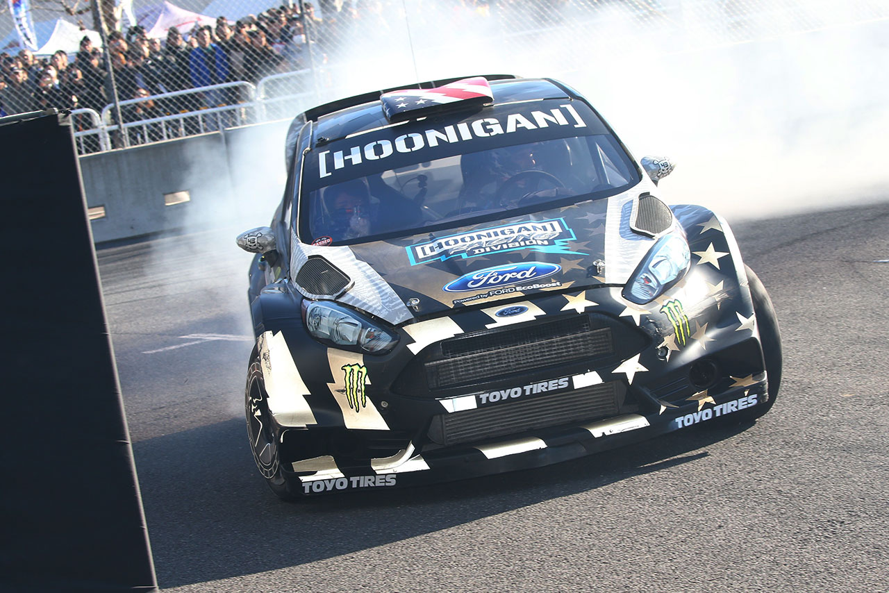 2018年1月の東京オートサロンで、ケン・ブロックはデモランも披露した