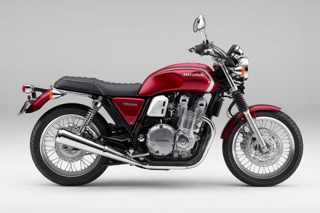 2019年型ホンダCB1100EX（キャンディークロモスフィアレッド）