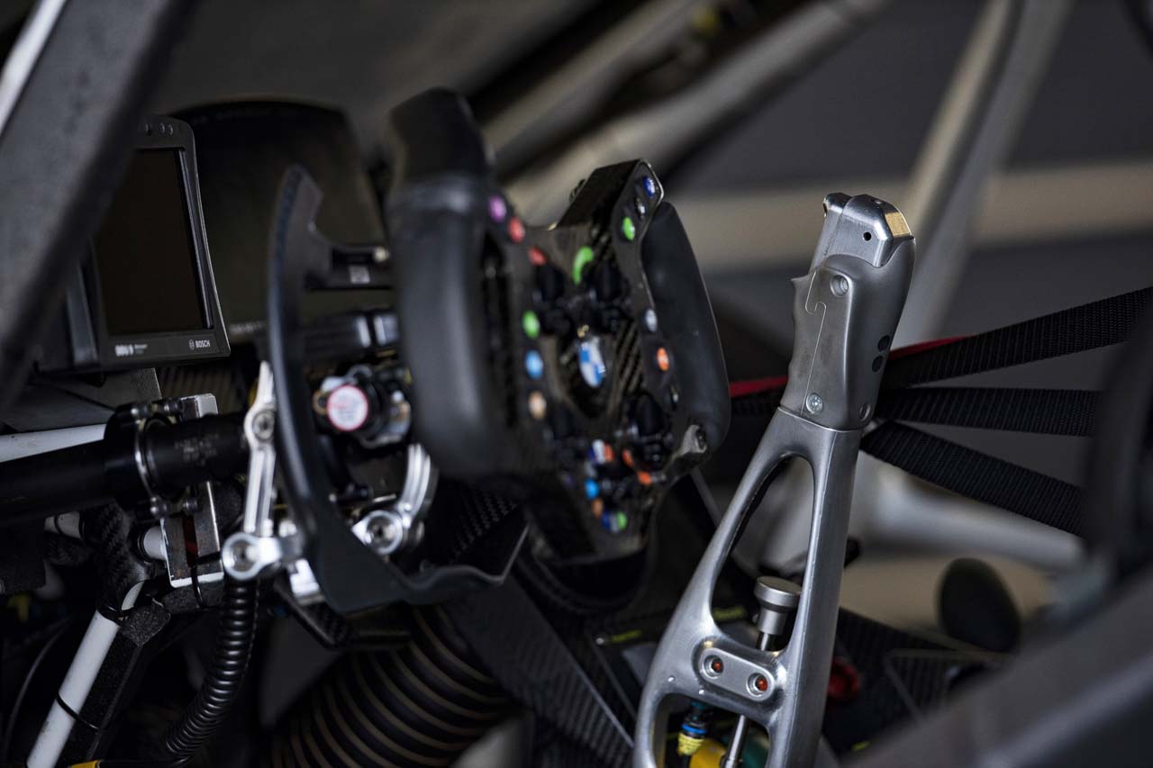 アレックス・ザナルディが乗り込むBMW M8 GTEに採用されるハンドドライブシステム