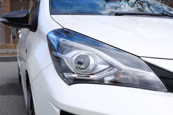 トヨタ ヴィッツgr Sport Gr 専用bi Beam Ledヘッドランプ トヨタ ヴィッツgrを峠道で検証 らしさ はそのままに走りが大幅向上 市販車試乗レポートの画像 写真 Autosport Web