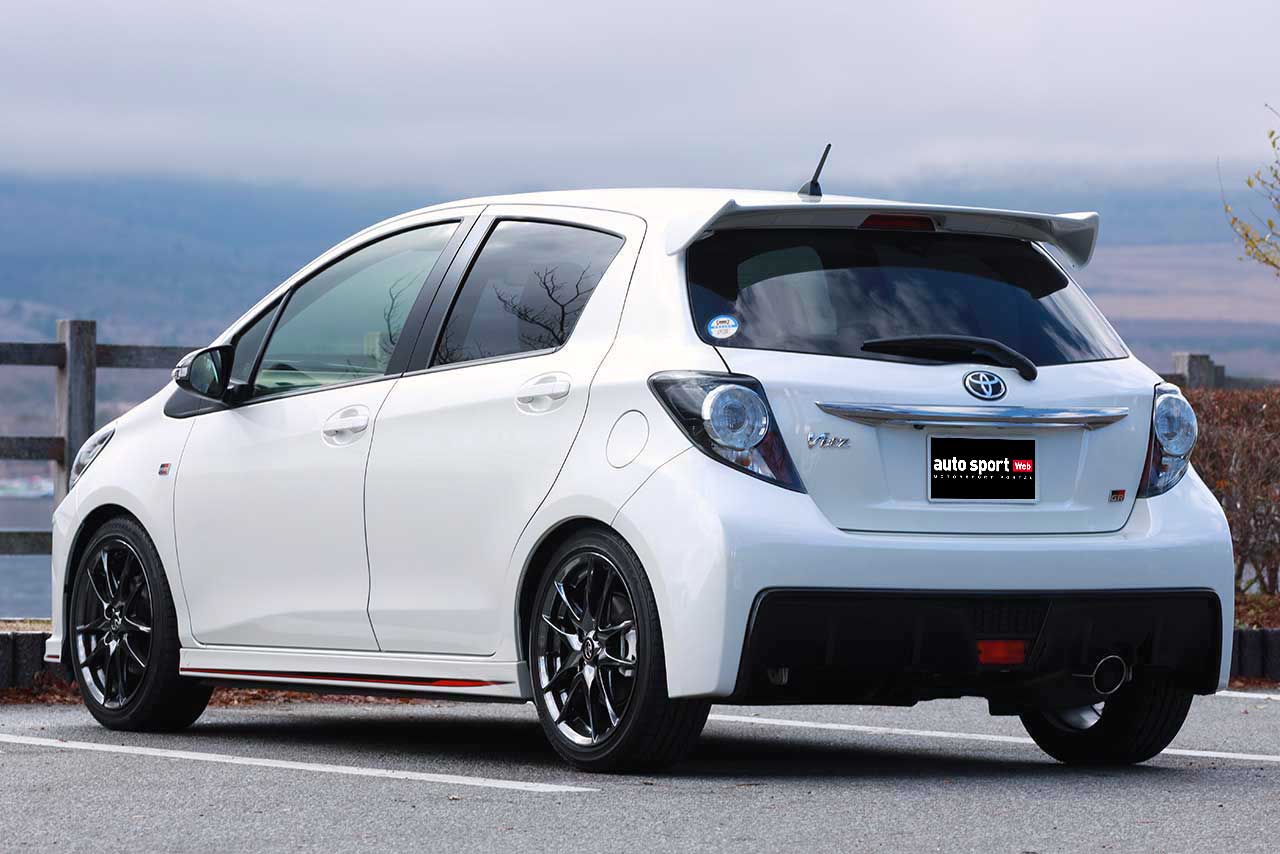 トヨタ・ヴィッツGR SPORT“GR”