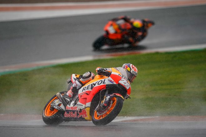 2018年最終戦バレンシアGPは、強い雨により転倒者が続出するサバイバルレースとなった