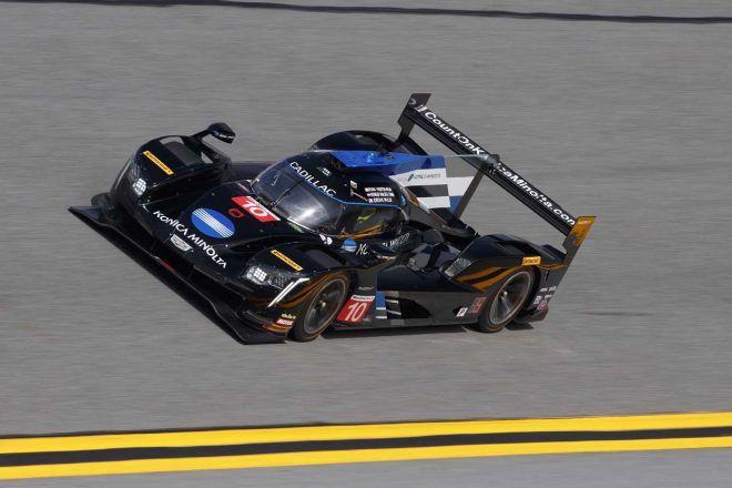 フェルナンド・アロンソと小林可夢偉が助っ人として乗り込むウェイン・テイラー・レーシングのキャデラックDPi-V.R