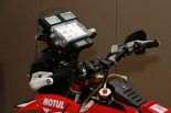 ロードブックはメーター上付近に備わっている