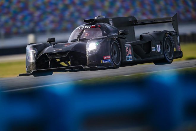 ロイック・デュバルとロマン・デュマを擁すコア・オートスポーツの54号車ニッサンDPi