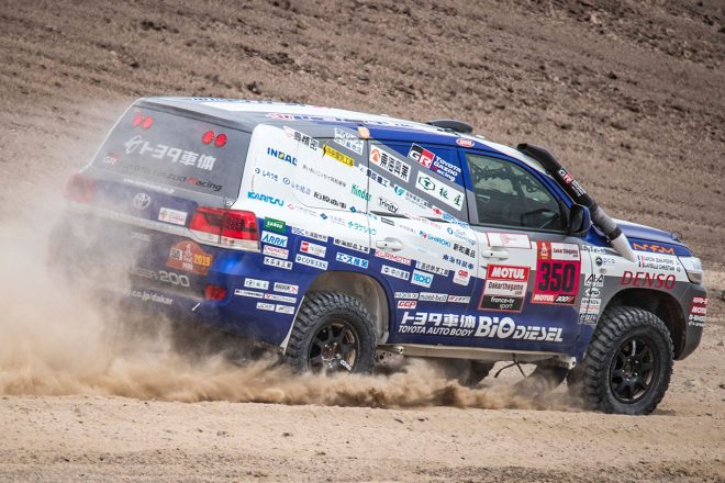 チームランドクルーザー・トヨタ・オートボデーのクリスチャン・ラビエル／ジャン・ピエール-ギャルサン組350号車