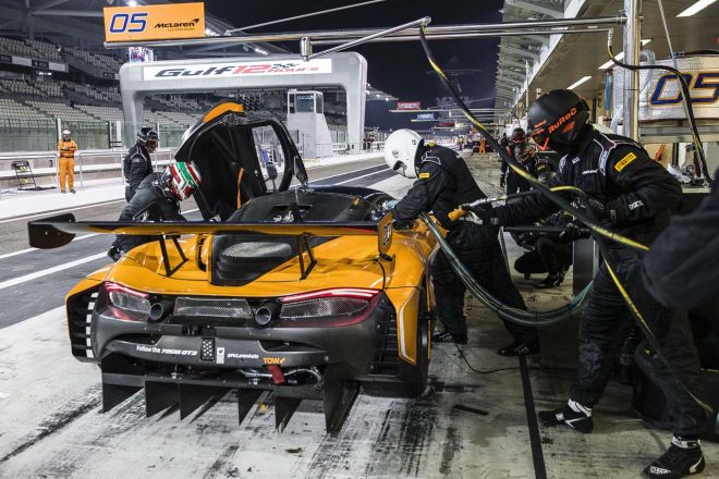 ガルフ12時間に参戦したマクラーレン720S GT3