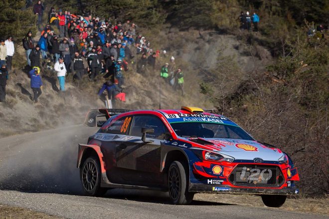 アンドレアス・ミケルセン(ヒュンダイi20クーペWRC)