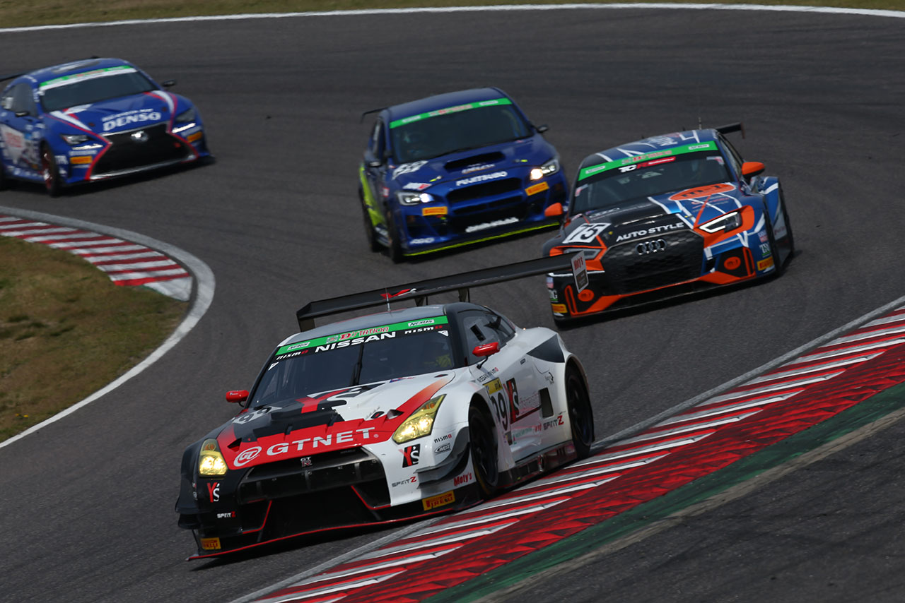 2018年の開幕戦を制したY’s distraction GTNET GT-R