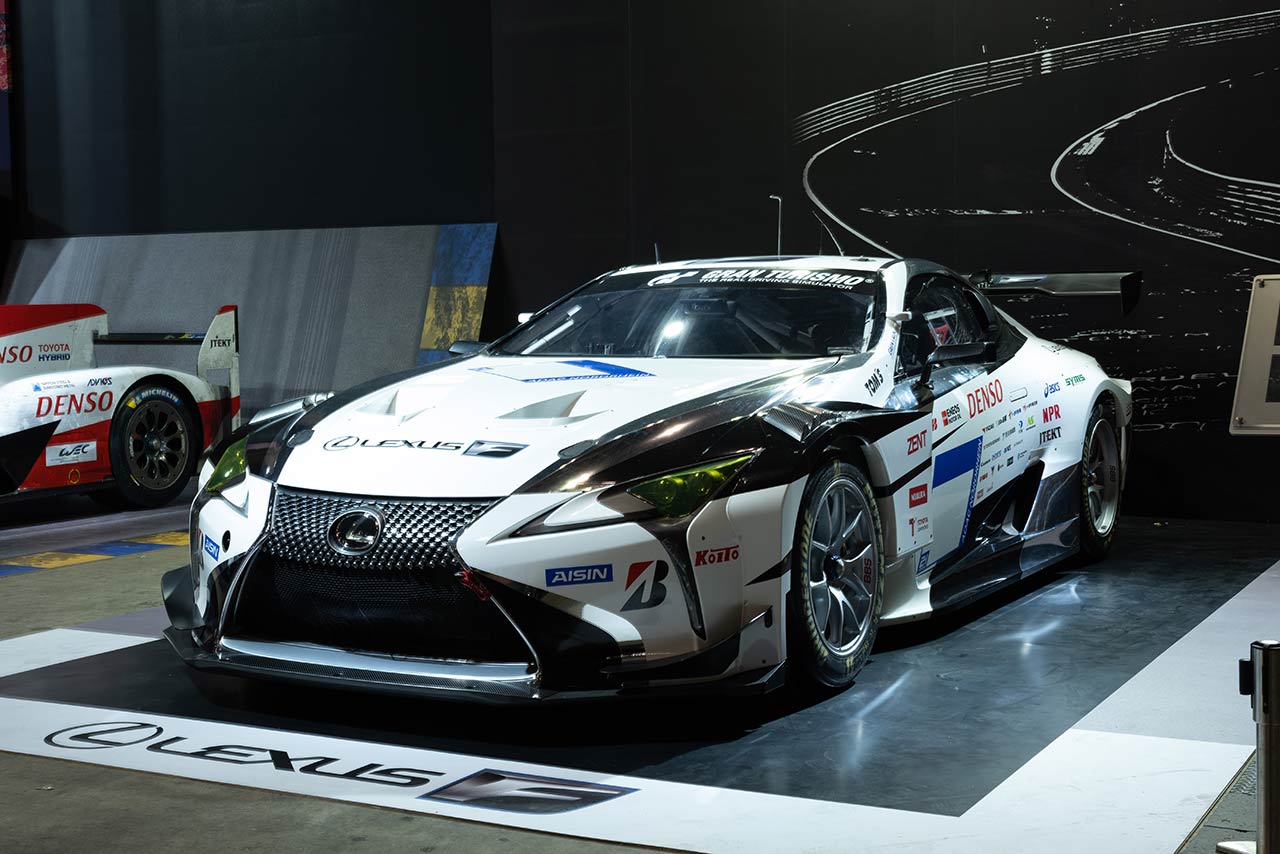東京オートサロン2019に展示されていたレクサスLC