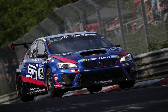 モースポフェス2019で走行するSUBARU WRX STI NBRチャレンジ