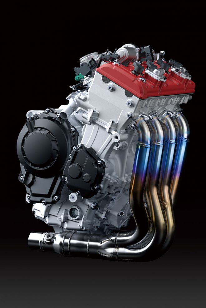 シリンダーヘッドカバーは赤に変更された