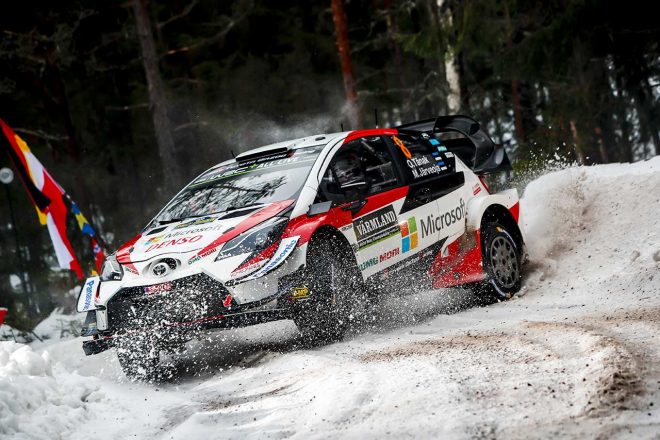 シェイクダウンステージを走るオット・タナク（トヨタ・ヤリスWRC）