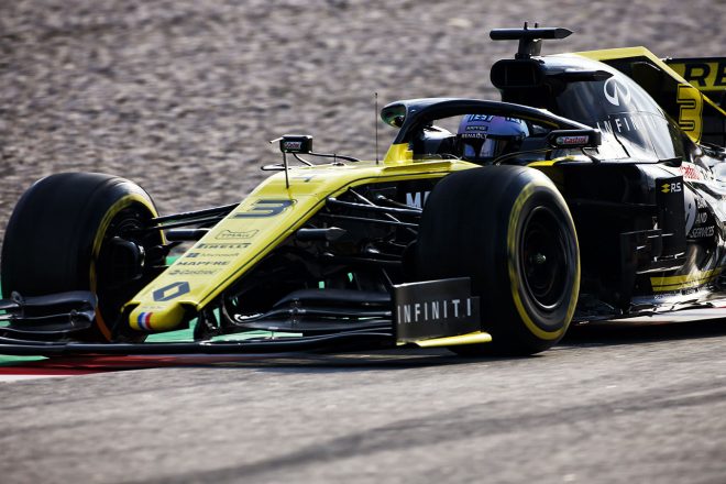 2019年F1バルセロナテスト1回目　ダニエル・リカルド　ルノーRS19