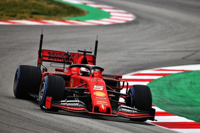2019年F1バルセロナテスト1回目　セバスチャン・ベッテル　フェラーリSF90