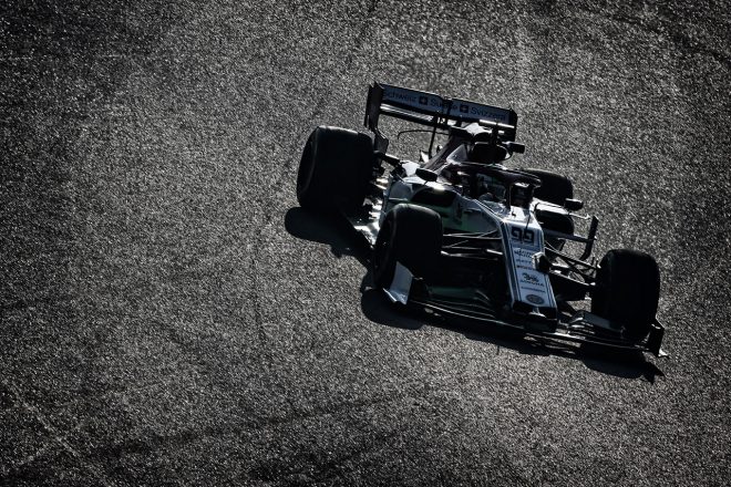 2019年F1バルセロナテスト1回目　アントニオ・ジョビナッツィ　アルファロメオC38