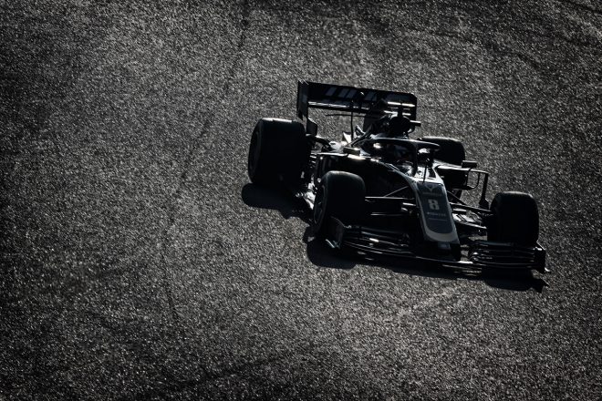 2019年F1バルセロナテスト1回目　ロマン・グロージャン　ハースVF-19