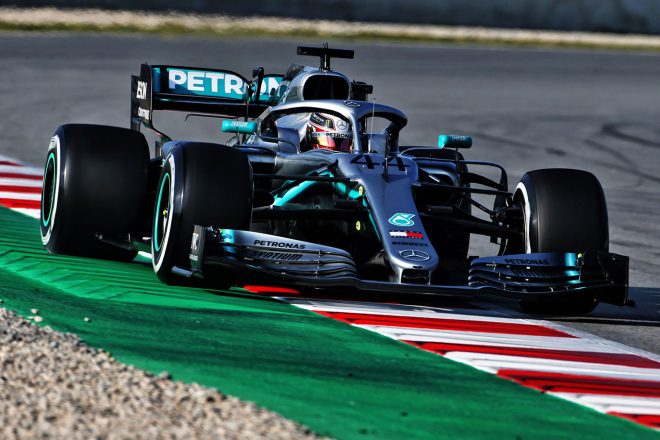 2019年F1バルセロナテスト1回目　ルイス・ハミルトン　メルセデスW10